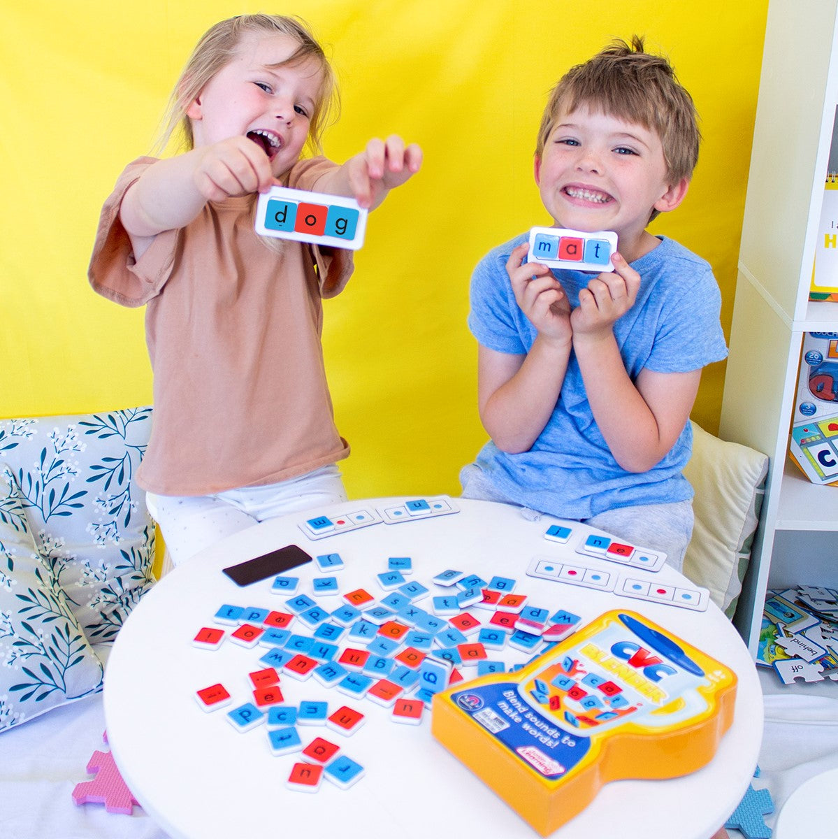 kids playing with Junior Learning JL653 CVC Blender